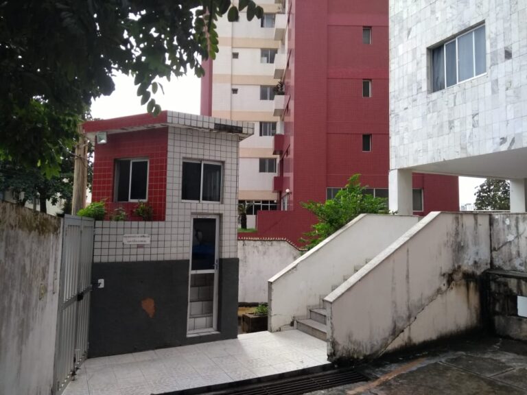 FOTO ENTRADA APT ARMAÇÃO