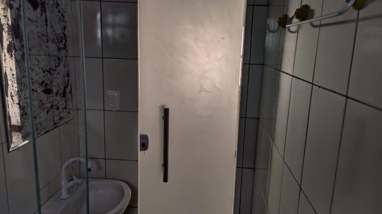 adb3735c-1fbb-48da-b989-03fb443049f1